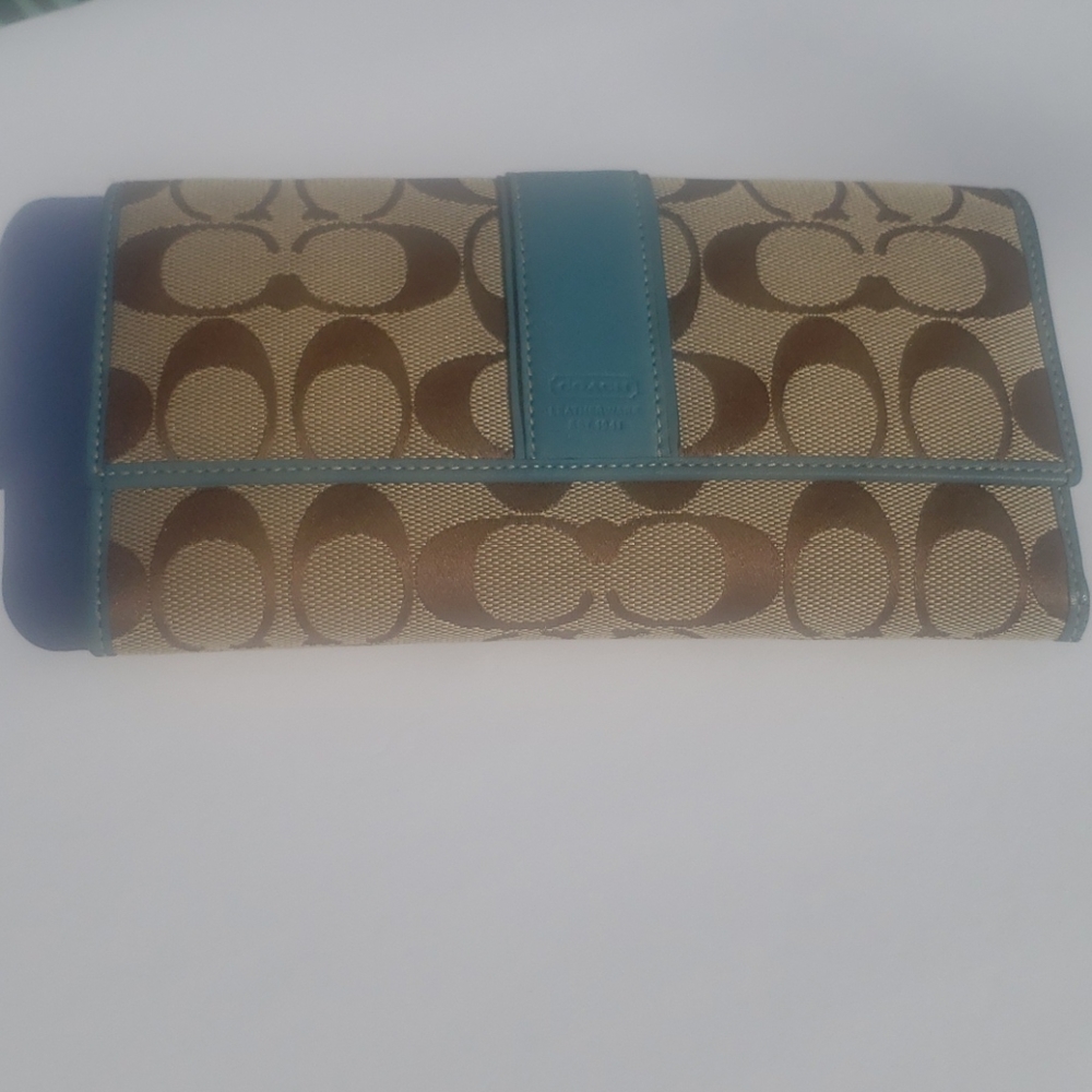 Authentic Coach Wallet